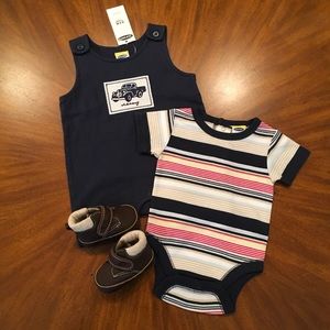 ⛵️Old Navy Outfit Baby Boy Size 0-3M⛵️